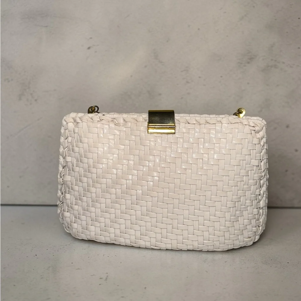 Vintage White Woven Clutch Purse Gold Chain Strap Convertible Shoulder Bag - Picture 7 of 8